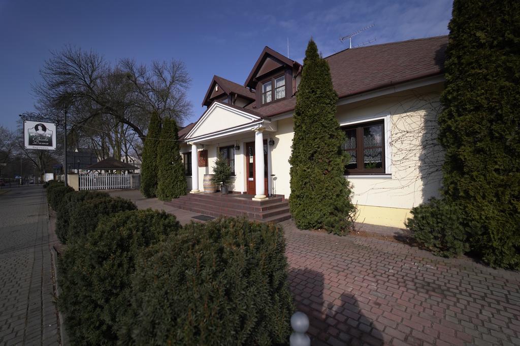 Dworek Biala Dama Nieborow Exterior photo
