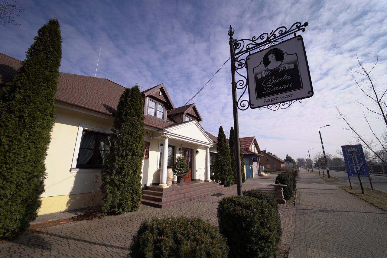 Dworek Biala Dama Nieborow Exterior photo